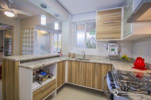 Image 10 - 176530