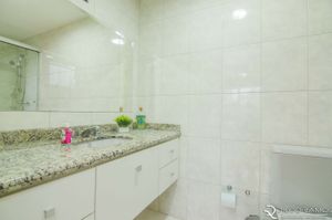 Image 14 - 176575