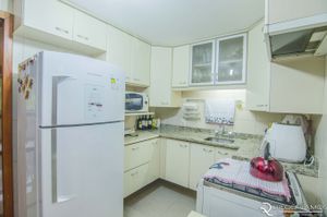 Image 30 - 176575