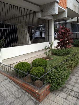 Image 9 - 176648