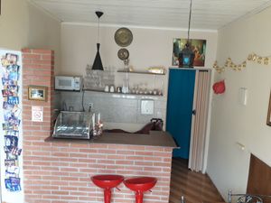 Image 6 - 176669