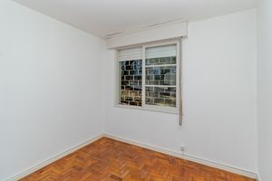 Image 11 - 176777