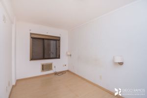 Image 8 - 176864