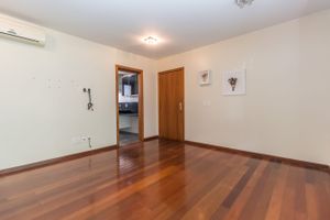 Image 3 - 177026