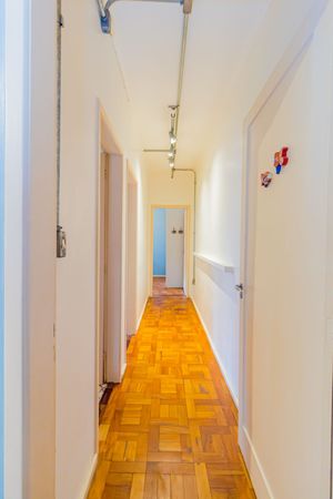 Image 17 - 177468