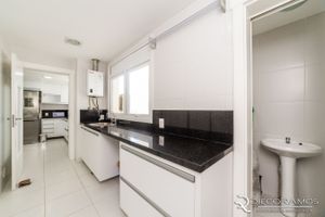 Image 23 - 177680