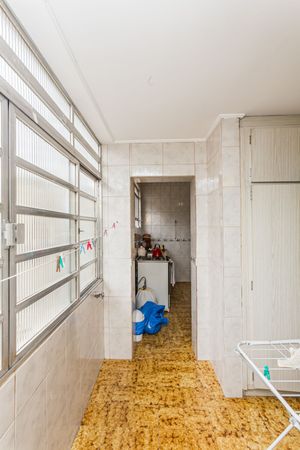 Image 34 - 177781