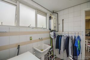 Image 24 - 177785