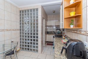 Image 31 - 177860