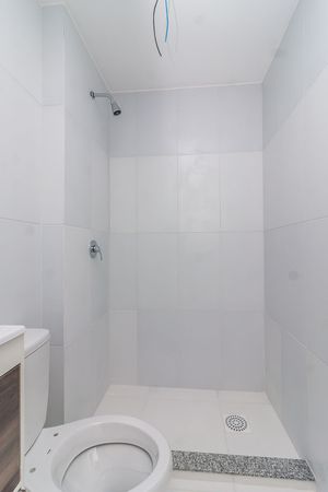 Image 15 - 177888