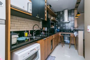 Image 13 - 177961