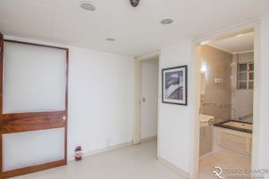 Image 18 - 177974