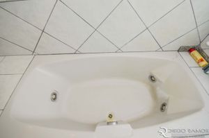 Image 10 - 178222