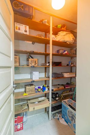 Image 31 - 178242