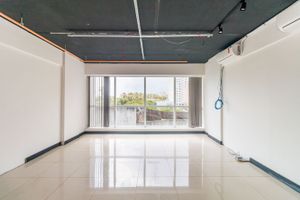 Image 1 - 178448