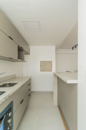 Image 19 - 178580