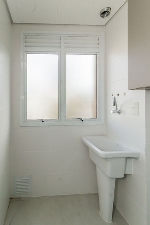 Image 22 - 178580