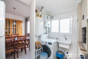 Image 17 - 178611