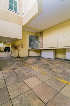 Image 33 - 178804