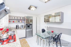 Image 19 - 178885