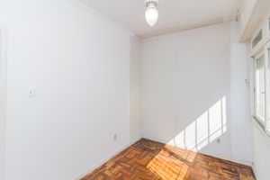 Image 17 - 178922