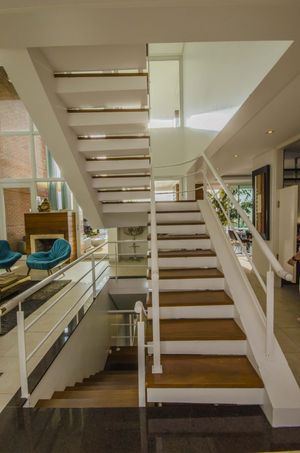 Image 14 - 179068