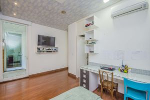 Image 31 - 179068