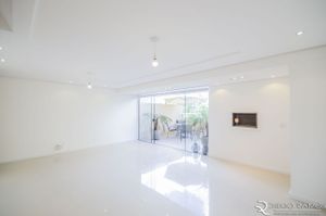 Image 1 - 179181