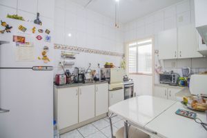 Image 16 - 179276