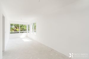 Image 1 - 179293