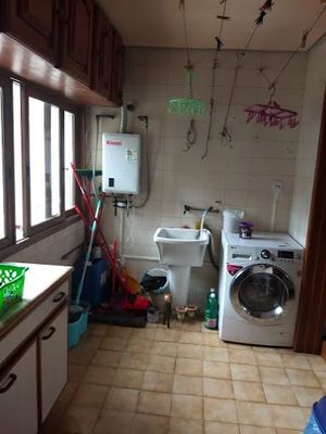 Image 10 - 179337