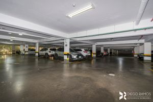 Image 23 - 179344