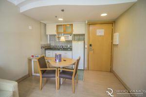 Image 4 - 179473