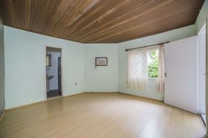 Image 7 - 179526