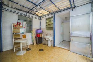 Image 32 - 179526