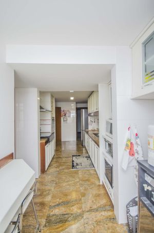 Image 52 - 179615