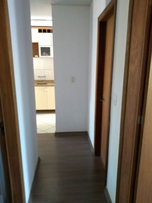 Image 11 - 179640