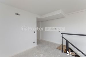 Image 11 - 179650