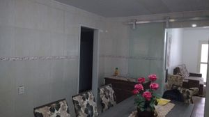 Image 3 - 179701