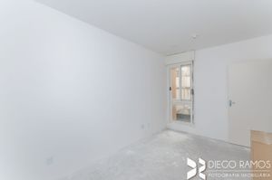 Image 4 - 179751