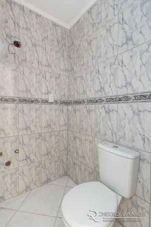 Image 7 - 179752