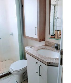 Image 19 - 179797