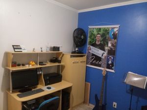 Image 17 - 179844