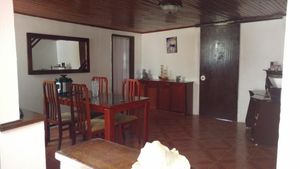 Image 17 - 179858