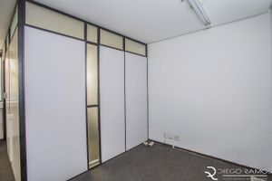 Image 11 - 179925