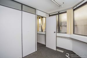 Image 14 - 179925