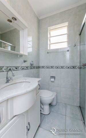 Image 7 - 179952