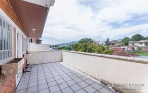 Image 10 - 179952
