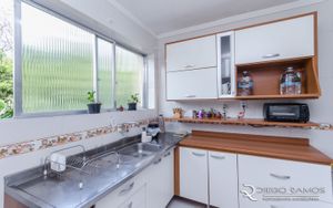 Image 17 - 179952