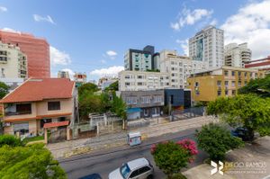 Image 10 - 180023